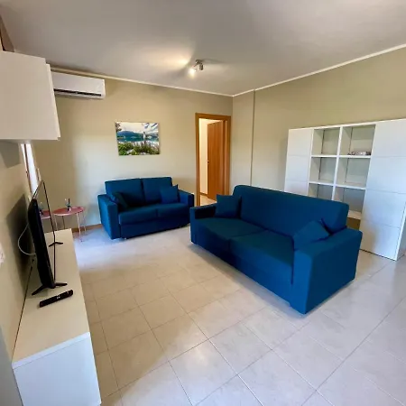 Giglio Apartament *